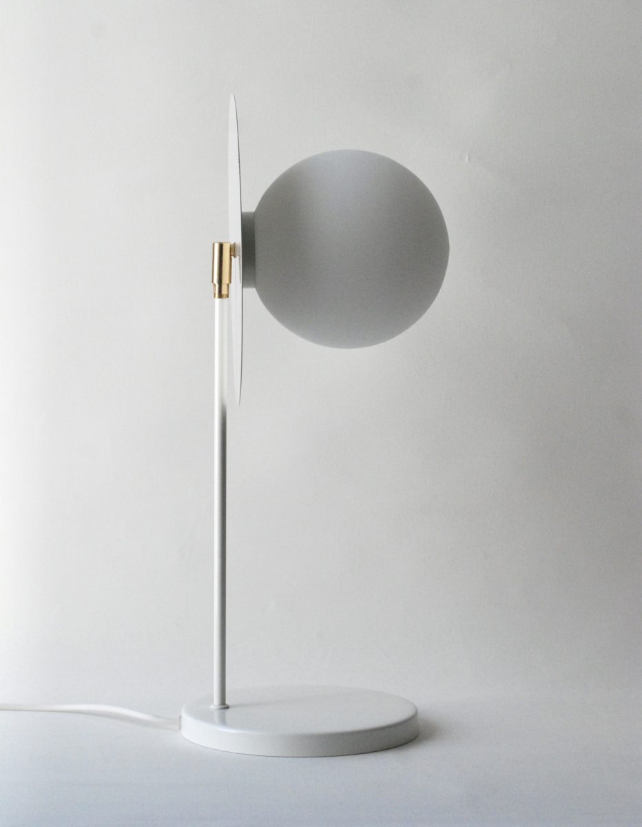 Lámpara de mesa 003