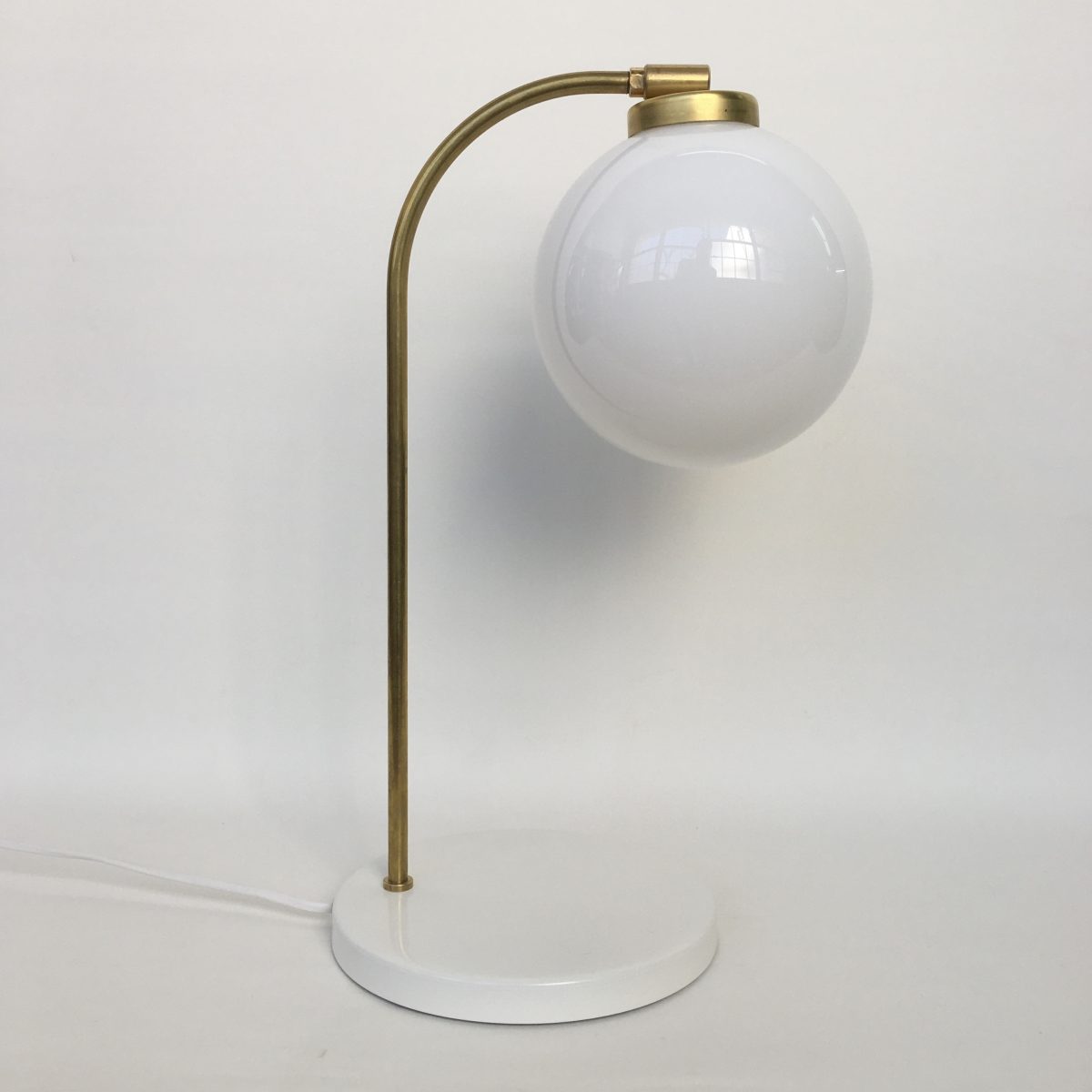 Lámpara de mesa 009