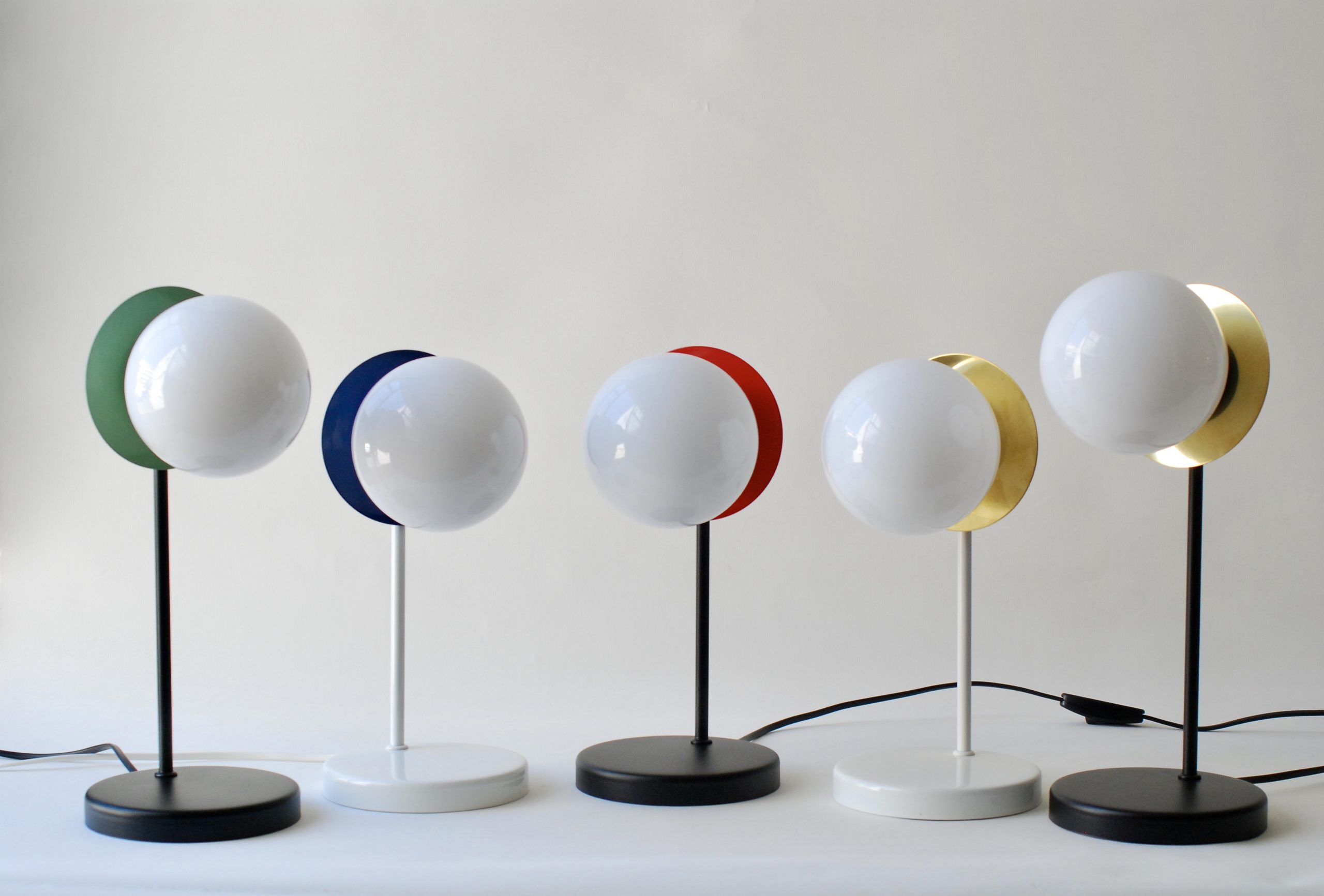 Lamparas Tulipan pq varios colores scaled